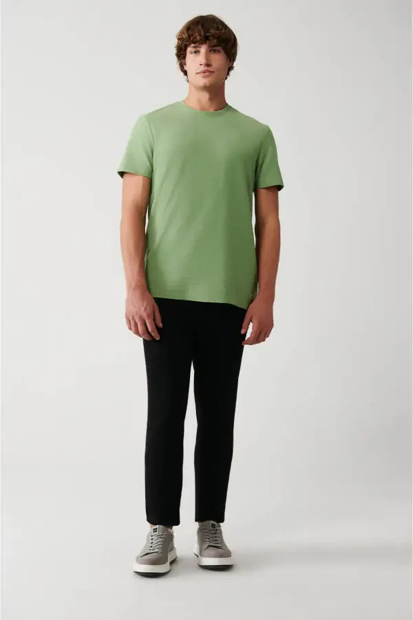 Erkaklar uchun akva yashil rangli 100% paxtadan tikilgan, jakkard paneli, dumaloq yoqali, oddiy o'lchamli futbolka A31y1057 - 5