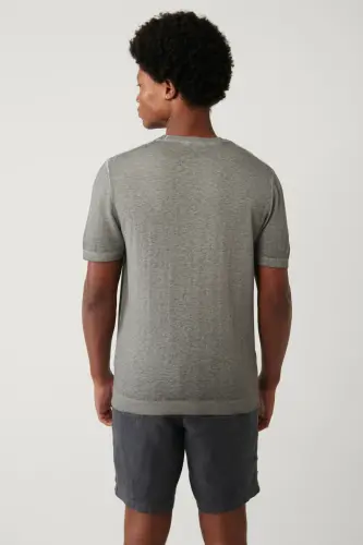 Erkaklar uchun antrasit rangli velosiped yoqali Garment Dyed bo'yoq effekti bilan regular fit triko T-shirt A41y5074 - 4