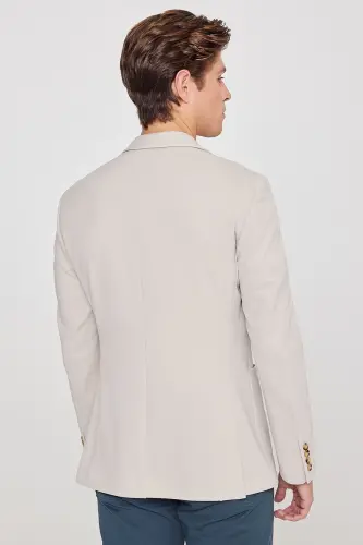 Erkaklar uchun bej rangli slim fit tor kesimli bitta tugmali yengil kostyum jakiti - 9