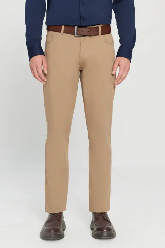 Erkaklar uchun Camel Slim Fit tor kesilgan 5 cho'ntakli paxta kanvas cho'ziluvchan chino shimi - 1