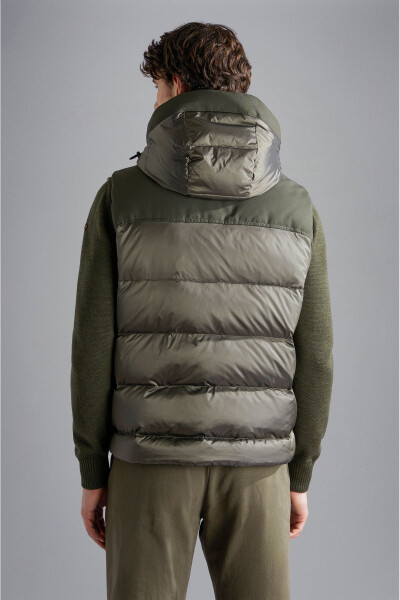 Erkaklar uchun C.W. Down yelegi - PAUL&SHARK (1)