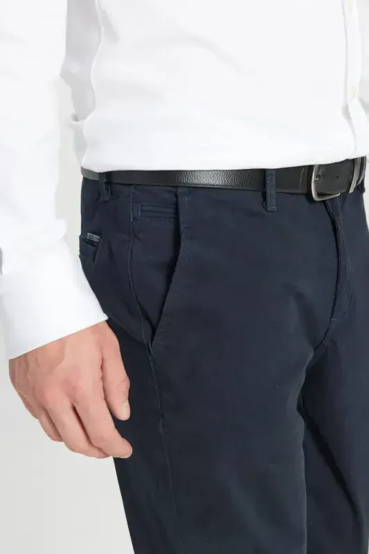 Erkaklar uchun ko‘k rangli kanvas slim fit tor kesim yon cho‘ntakli elastik chino shim - 6
