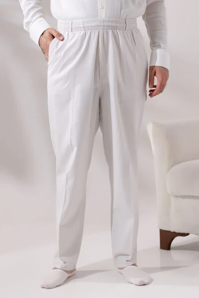 Erkaklar uchun och krem rangi qulay keng qirrali, yon tomoni cho’ntakli, bel qismi rezinali kargo hajj va umra shimlari - 5