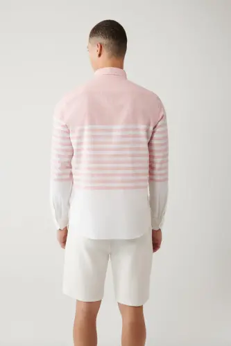 Erkaklar uchun och pushti tugmali yoqa panosidagi chiziqli slim fit ko'ylak A41y2190 - 4