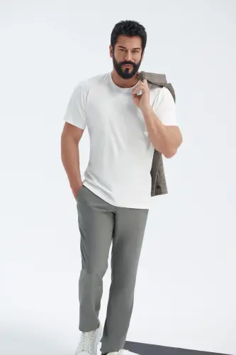 Erkaklar uchun oq 100% paxta Slim Fit tor kesimli bisiklet bo'yinli asosiy futbolka - 12