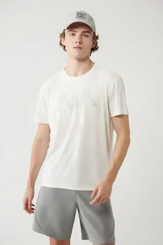 Erkaklar uchun oq rangli bisiklet yoqa bosilgan Soft Touch Regular Fit futbolkasi A41y1131 - AVVA