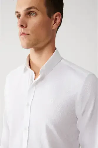 Erkaklar uchun oq rangli klassik yoqali ko'ylak 100% paxta, chiziqli, slim fit A32y2014 - AVVA (1)