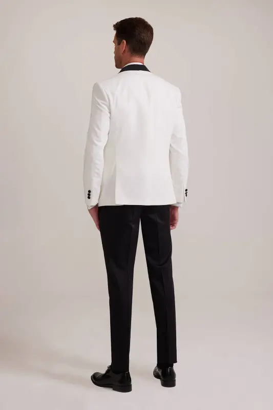 Erkaklar uchun oq shal yoqali slim fit to'y kostyumi - 8