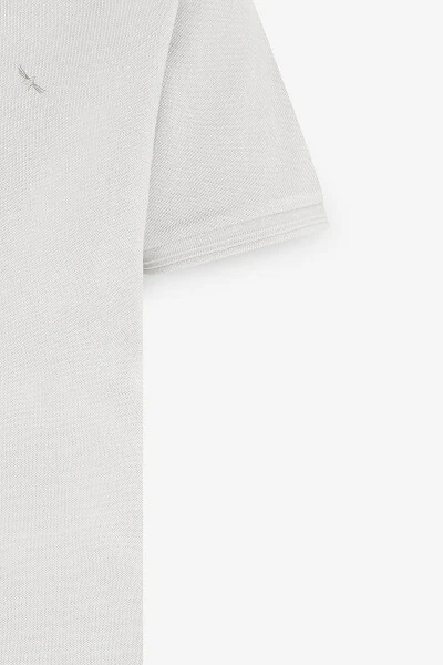 Erkaklar uchun oq, slim fit, tor kesim, polo yoqali, 100% paxtadan qisqa yengli futbolka. - 8