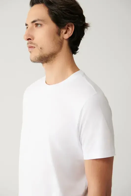 Erkaklar uchun oq T-shirt 100% paxta nafas oladigan yumaloq yoqa oddiy o'lcham E001000 - 2