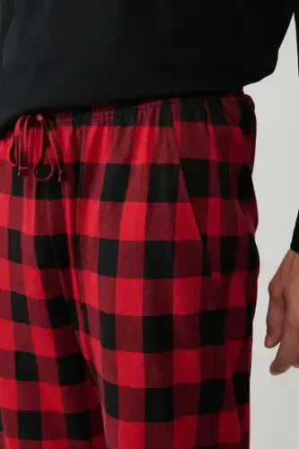 Erkaklar uchun qora maxsus qutida pijama to'plami, krujka bo'yin, 100% paxta, qisqa yeng, ekoseli E003304 - 6