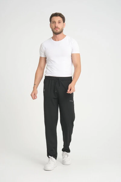 Erkaklar uchun qora rangli bo'shashgan kesimli to'g'ri oyoqli fleysli sport shimlari - 6