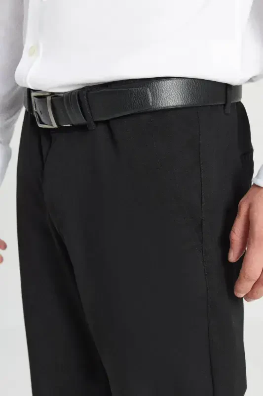 Erkaklar uchun qora rangli kanvas slim fit tor kesilgan yon cho'ntakli chino shimlari - 7