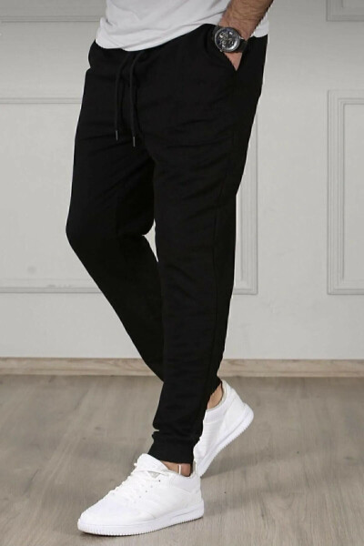 Erkaklar uchun qora rangli Slim Fit Jogger sport shimlari 