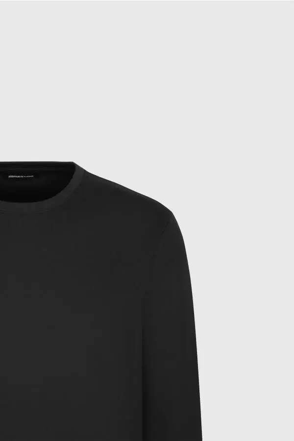 Erkaklar uchun qora rangli slim fit tor kesimli bisiklet yoqali uzun ko'ylak - 7