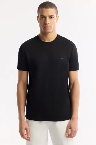Erkaklar uchun qora rangli T-shirt, dumaloq yoqa, orqa va ko'krak qismida logo bosib chiqarilgan, Regular Fit B001040 - 7