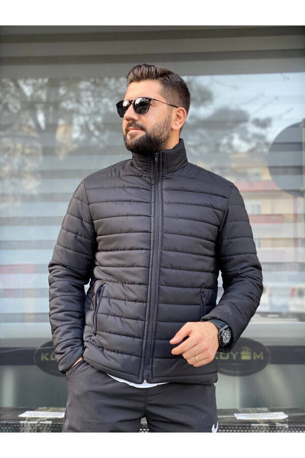 Erkaklar uchun qora suv o'tkazmaydigan fermuarli Slimfit ichki cho'ntakli puf palto - 10