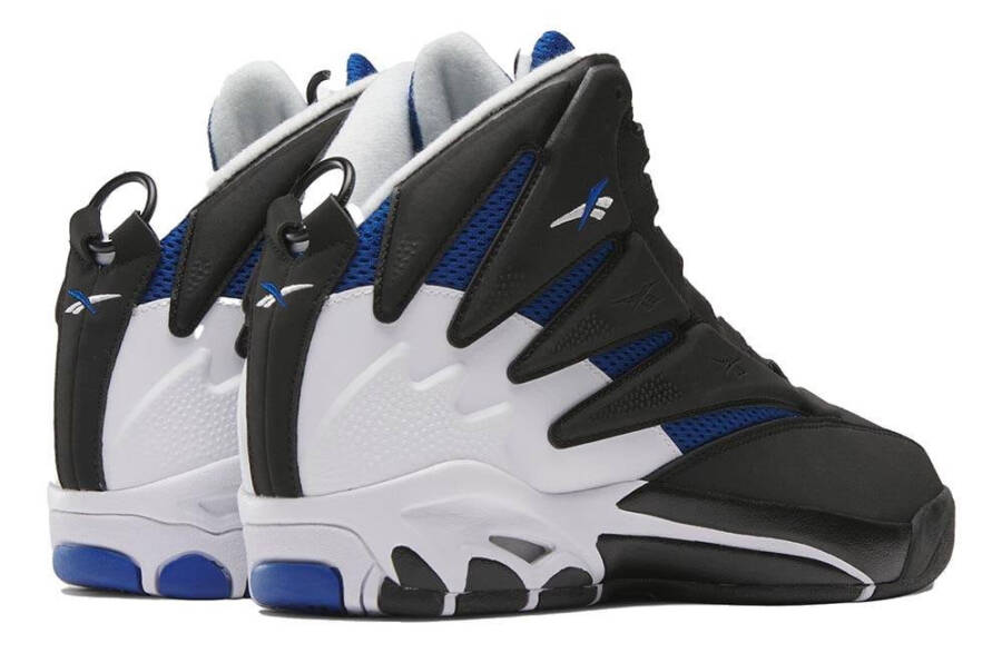 Erkaklar uchun Reebok THE BLAST Sport poyabzali, O'lchami: 11,5, Ranglari: qora, Vector Blue - White, Basketbol - 3