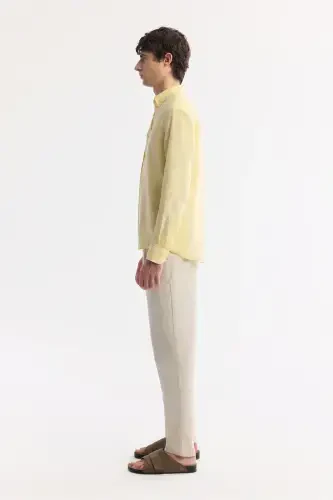 Erkaklar uchun sariq zig'ir ko'ylak tugmali yoqa Comfort Fit B002191 - 4