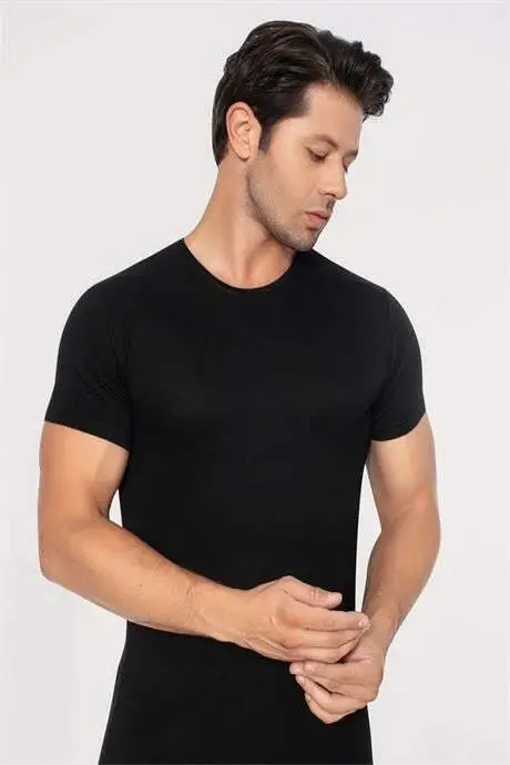 Erkaklar uchun Slim Fit Tor Kesilgan Paxtadan Yumshoq Qora Futbolka - BÜYÜKBEDENIZ