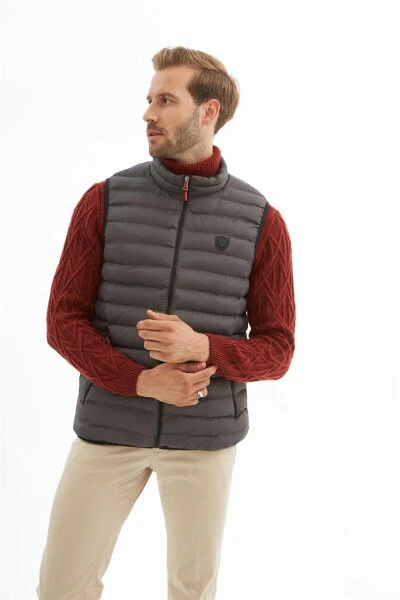 Erkaklar uchun standart kesimdagi puflama yelek Antrasit - 8