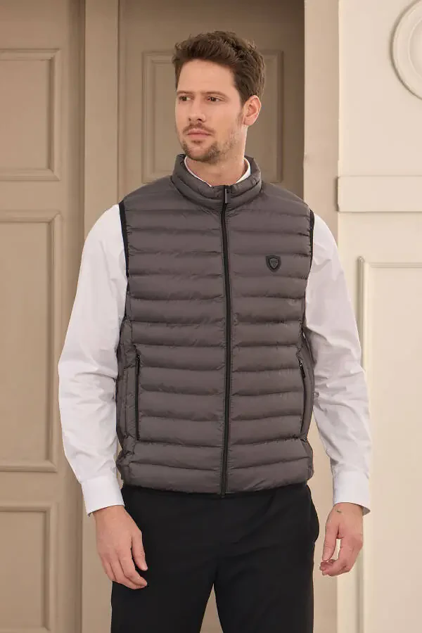 Erkaklar uchun standart kesimdagi shishiriladigan yelek Antrasit rangi - 8