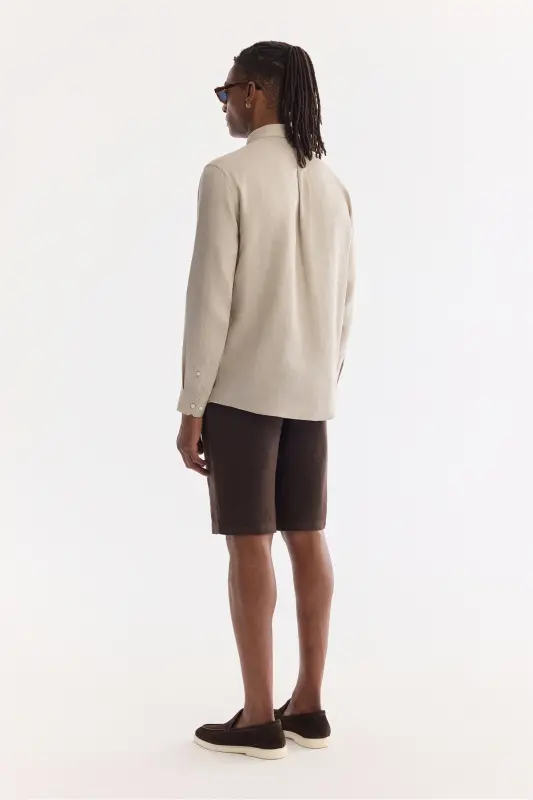 Erkaklar uchun tosh rangli tugmali yoqali 100% zigʻir matoli Comfort Fit koʻylak B002191 - Tosh - 6