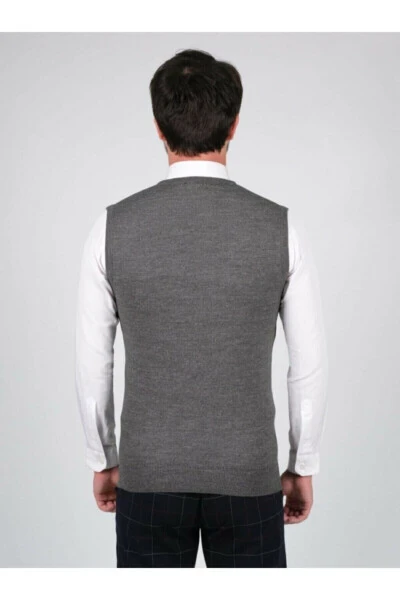 Erkaklar uchun triko V bo'yinli tek rangli qishki ko'ylagi bel qismida elastik - MAVIMOURE