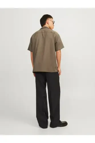 Erkaklar uchun V bo'yinli ko'ylak JPRCCAARON RESORT SHIRT S/S LN 12251027 - 6