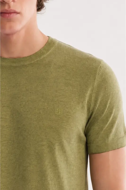 Erkaklar uchun xaki rangli bisiklet yoqali, Garment Dyed bo'yoq effekti bilan, oddiy o'lchamli triko T-shirt A41y5074 - 2