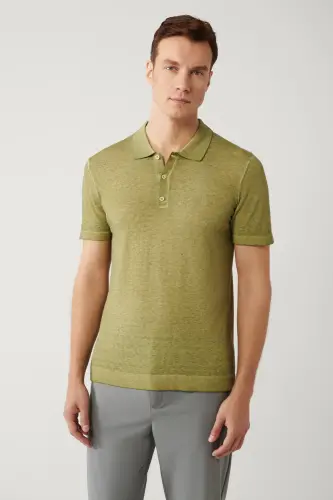 Erkaklar uchun xaki rangli polo yoqali, 3 tugmali, garment dyed, regular fit triko T-shirt A41y5067 - 3