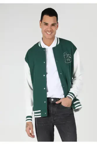 Erkaklar uchun yashil, regular fit bosma kurtka. (Cl1061896) - 4