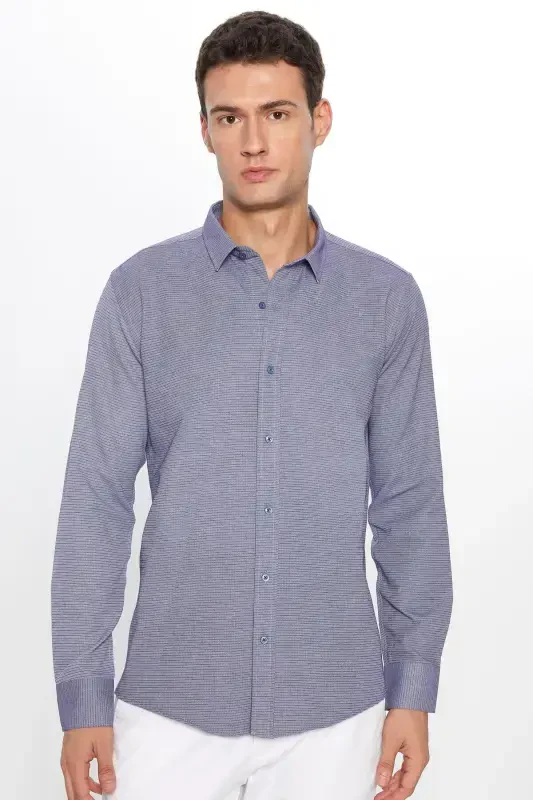 Erkaklar uchun zamonaviy Slim Fit tor kesilgan uzun yengli paxtadan tikilgan oson dazmollanadigan qurollangan moviy ko'ylak - TUDORS