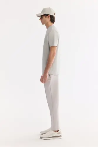 Erkek Açık Gri Bisiklet Yaka Bi-Stretch Kırışmaz Baskılı Regular Fit T-Shirt B001040 - Açık Gri - 4