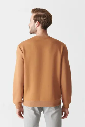 Erkek Açık Kahve Şardonlu Kumaş Bisiklet Yaka Basic Sweatshirt E001017 - Açık Kahve - 5