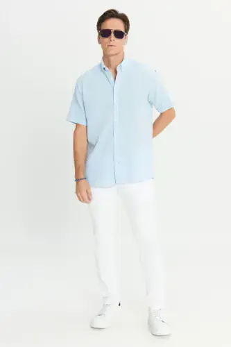 Erkek Açık Mavi Keten Görünümlü %100 Pamuk Armürlü Düğmeli Yaka Gömlek Comfort Fit Rahat Kesim-Açık Mavi - AC&CO / ALTINYILDIZ CLASSICS (1)