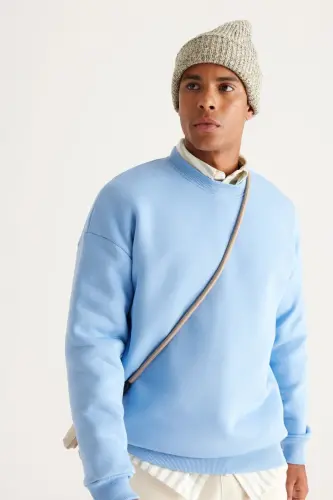 Erkek Açık Mavi Oversize Bol Kesim Içi Polarlı 3 Iplik Bisiklet Yaka Pamuklu Sweatshirt - Açık Mavi - AC&CO / ALTINYILDIZ CLASSICS (1)