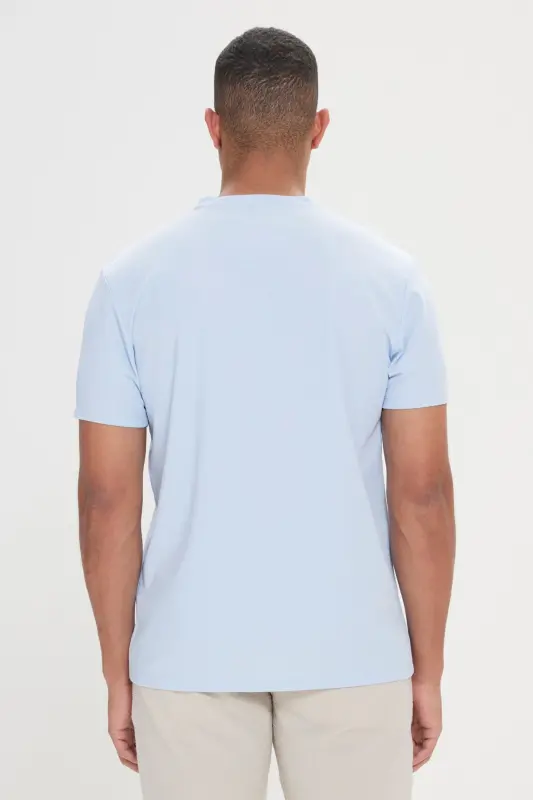 Erkek Açık Mavi Slim Fit Dar Kesim Bisiklet Yaka Pamuklu Tişört-Açık Mavi - 4