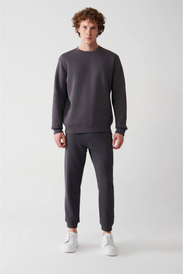 Erkek Antrasit Bisiklet Yaka 3 Iplik Şardonlu Pamuklu Sweatshirt E001017-Antrasit - 6