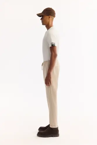 Erkek Bej Beli Lastikli Bağcıklı Duble Paça Jogger Relaxed Fit Pantolon E003000 - Bej - AVVA (1)