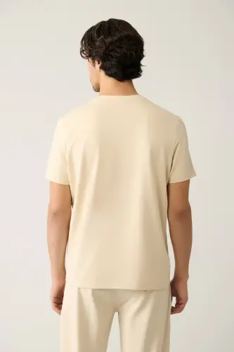 Erkek Bej Bisiklet Yaka Jersey Kumaş Garnili Regular Fit T-Shirt A41Y1114-Bej - 4