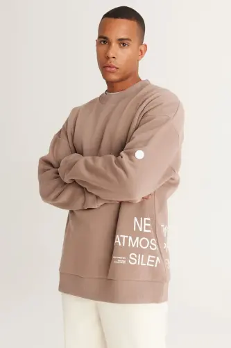 Erkek Bej Oversize Fit Bol Kesim Içi Polarlı 3 Iplik Pamuklu Baskılı Sweatshirt-Bej - MODAZONE (1)