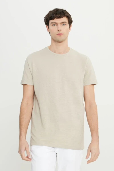 Erkek Bej Pamuklu Slim Fit Dar Kesim Bisiklet Yaka Esnek Tişört-Bej - ALTINYILDIZ CLASSICS