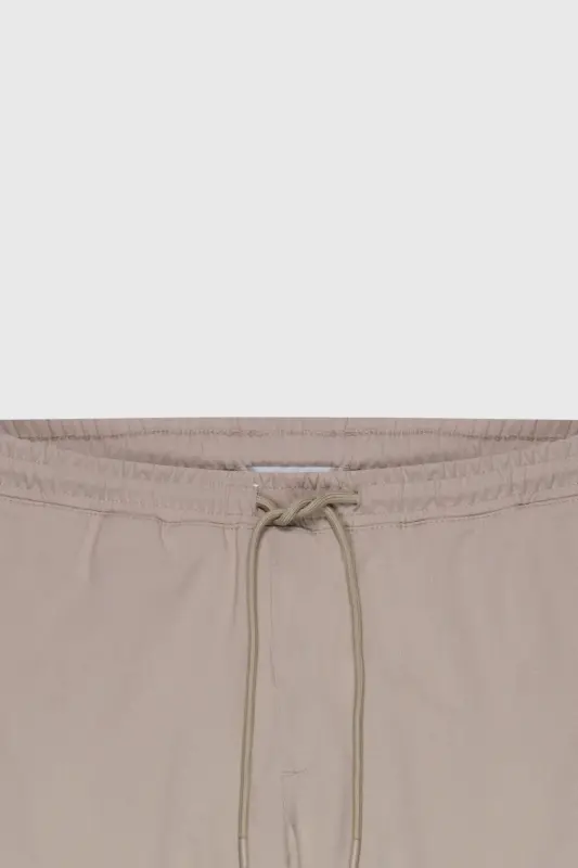 Erkek Bej Diz İzi Yapmayan Beli Bağlamalı Yan Cepli Jogger Pantolon Slim Fit Rahat Kesim - Bej - 13