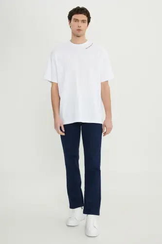Erkek Beyaz %100 Pamuk Oversize Fit Rahat Kesim Bisiklet Yaka Baskılı Tişört - Beyaz - 4