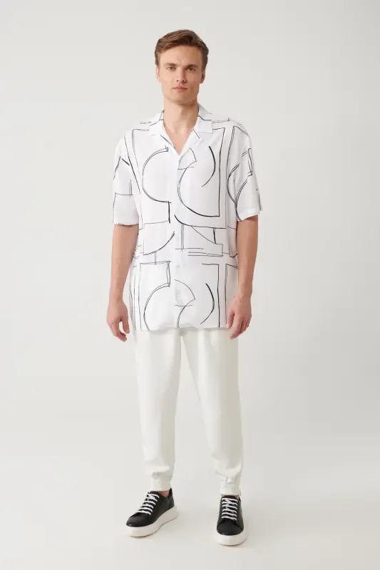 Erkek Beyaz %100 Viskon Apaj Yaka Baskılı Viskon Kısa Kollu Oversize Fit Gömlek A41Y2149 - Beyaz - 6