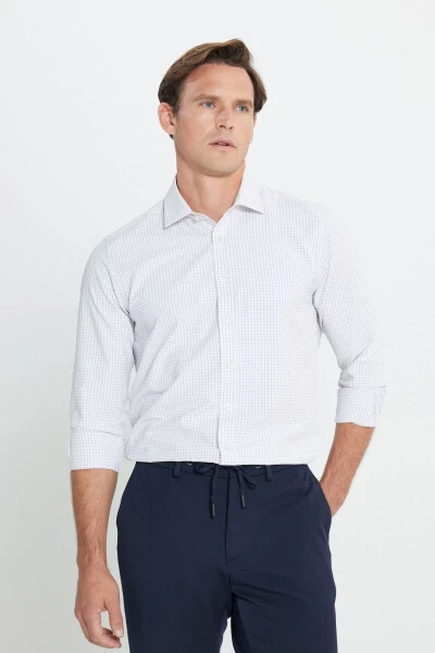 Erkek Beyaz-Bej Pamuklu Oxford Slim Fit Dar Kesim Klasik Yaka Armürlü Gömlek-Beyaz - ALTINYILDIZ CLASSICS