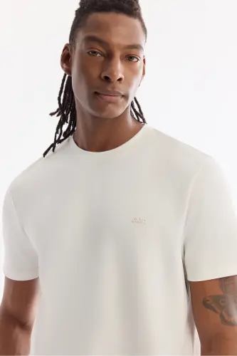 Erkek Beyaz Bisiklet Yaka Bi-Stretch Kırışmaz Baskılı Regular Fit T-Shirt B001040 - Beyaz - 2