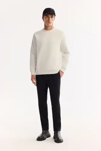 Erkek Beyaz Bisiklet Yaka Pamuklu Şardonlu Baskılı Regular Fit Sweatshirt B001033 - Beyaz - 5