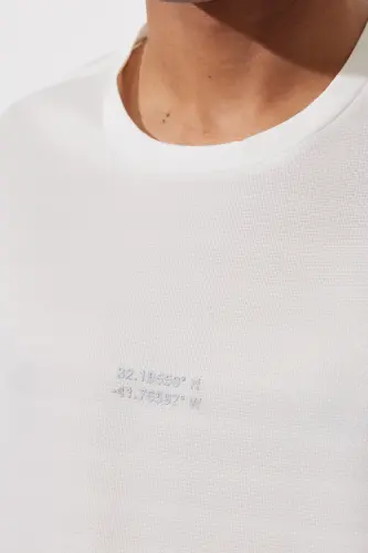 Erkek Beyaz Loose Fit Bisiklet Yaka Tişört - 3
